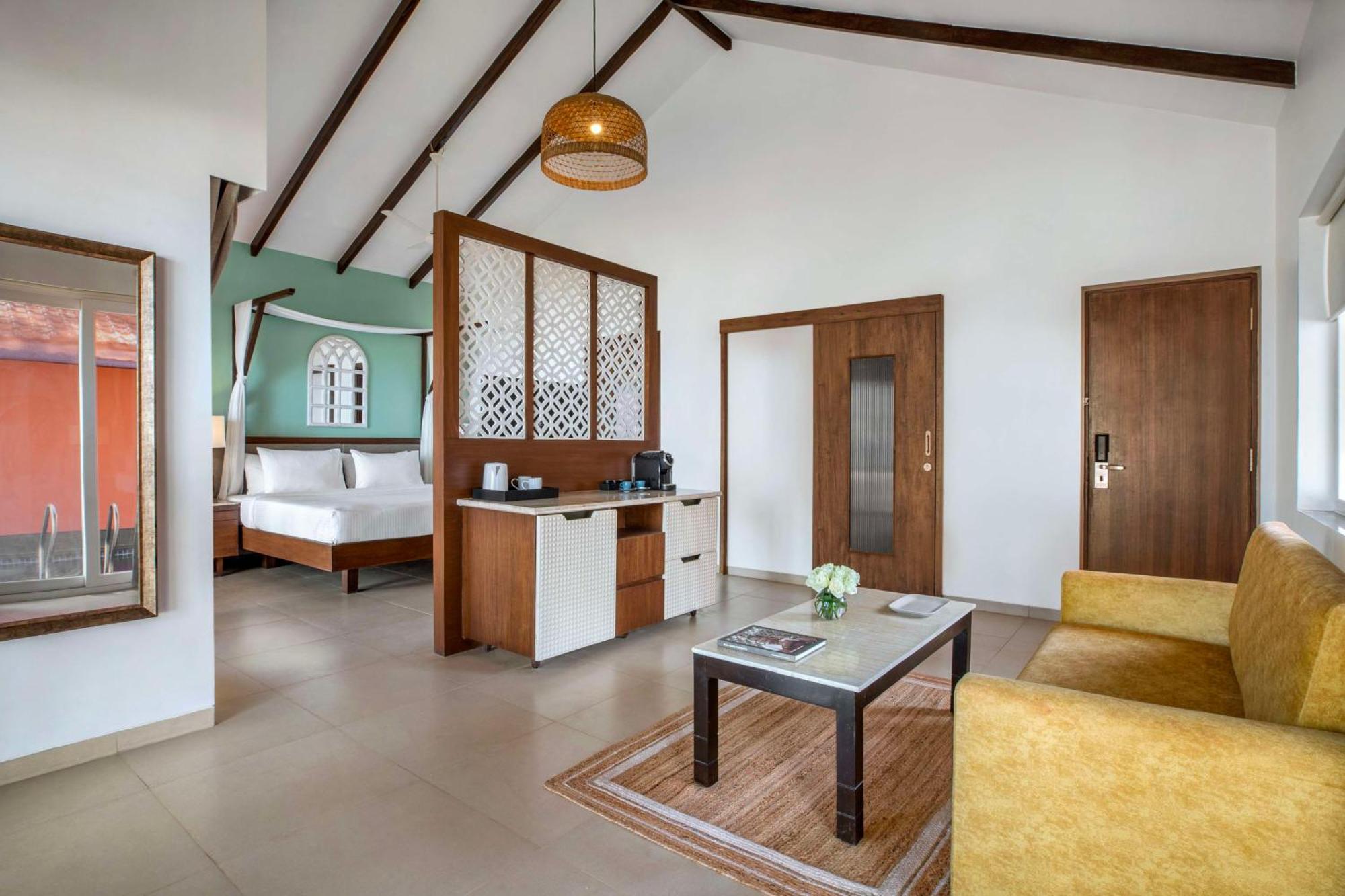 Mandrem Beach Resort, A Member Of Radisson Individuals Retreat Esterno foto