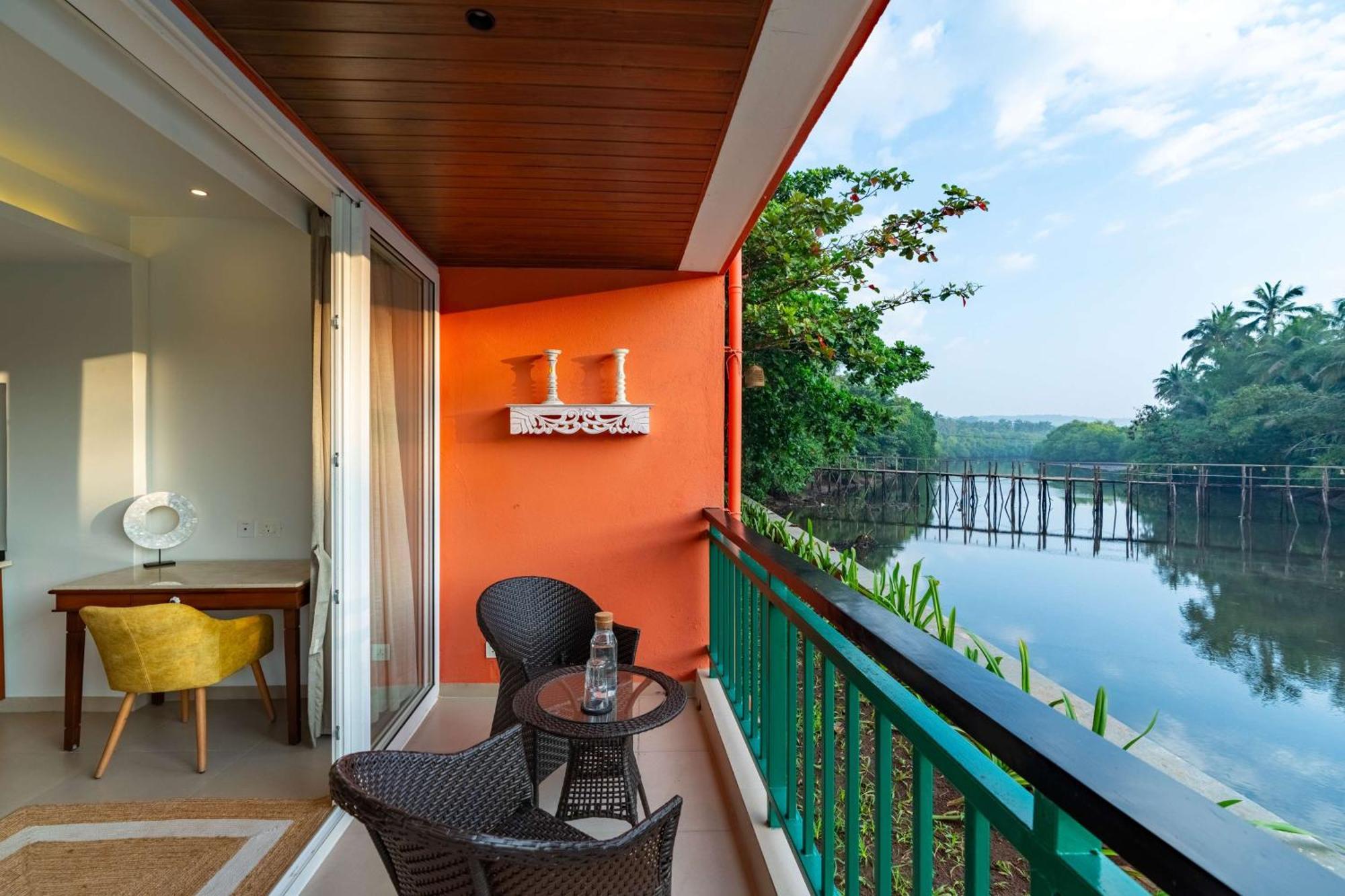 Mandrem Beach Resort, A Member Of Radisson Individuals Retreat Esterno foto