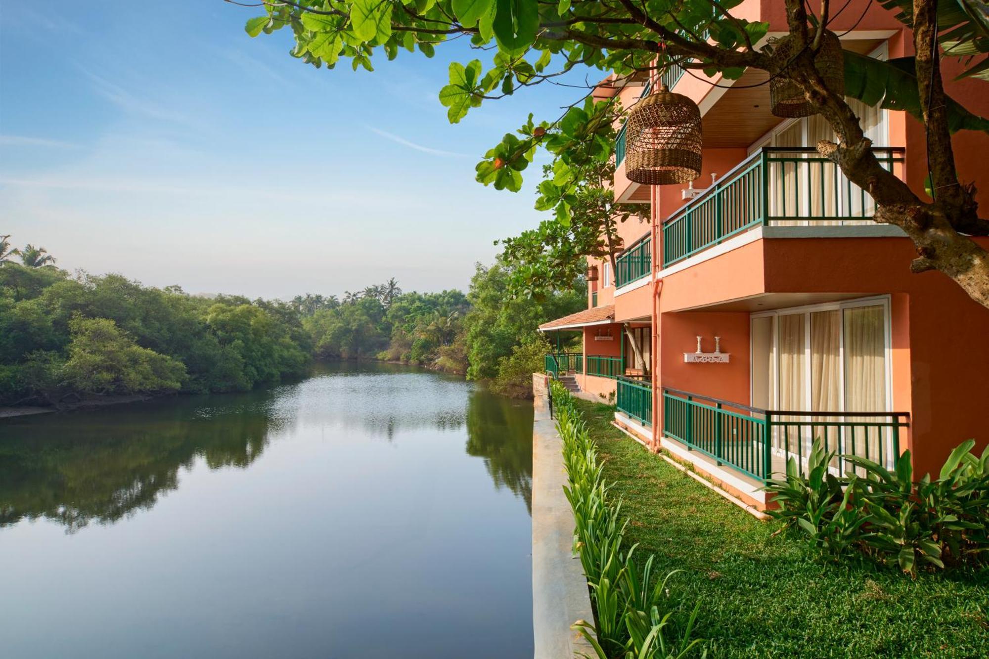 Mandrem Beach Resort, A Member Of Radisson Individuals Retreat Esterno foto