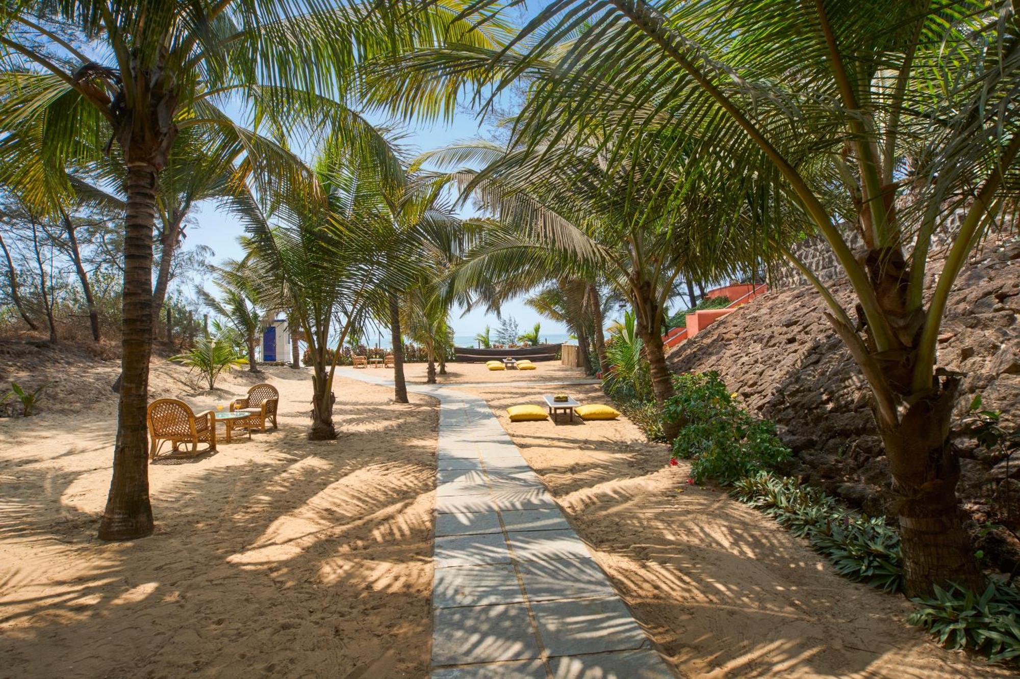 Mandrem Beach Resort, A Member Of Radisson Individuals Retreat Esterno foto
